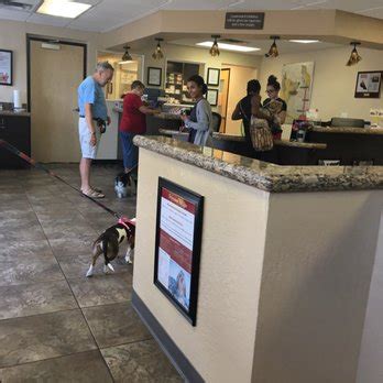Scottsdale vet clinic - Scottsdale Urgent Vet Clinic | Scottsdale, AZ. 10677 North Scottsdale Road, Suite 103, Scottsdale, Arizona 85254 | 480-716-7200 |. Same-Day Care Priced Up to 40% Less Than the Emergency Vet. Our UrgentVet mission is simple: We want to be here for your pet when your primary care vet can’t. 